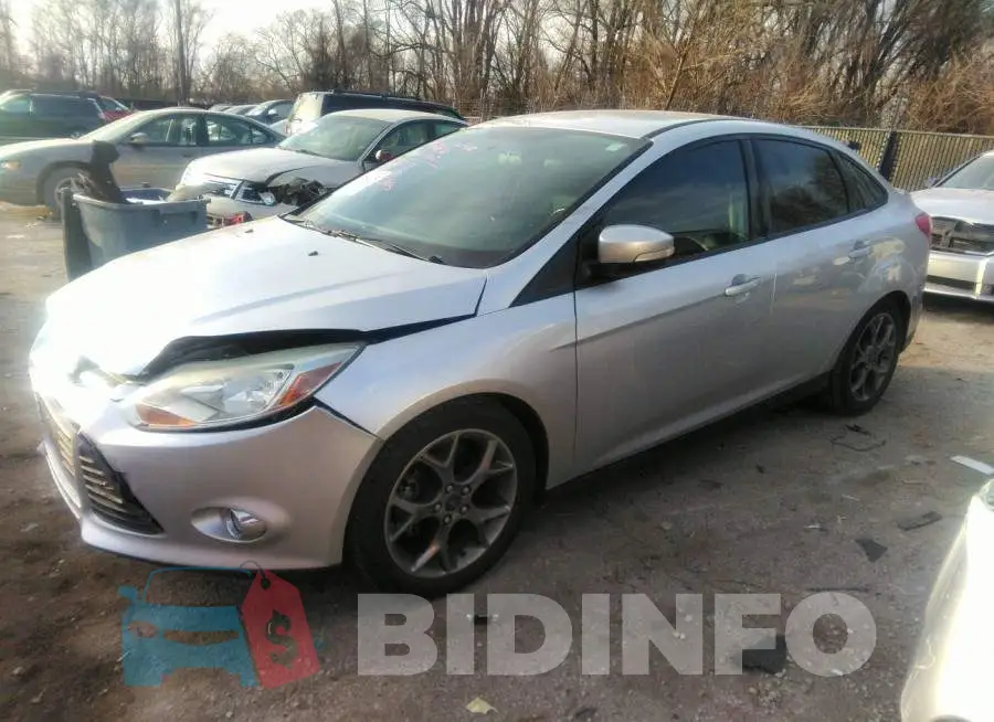 1FADP3F22EL407921 Photo# 2