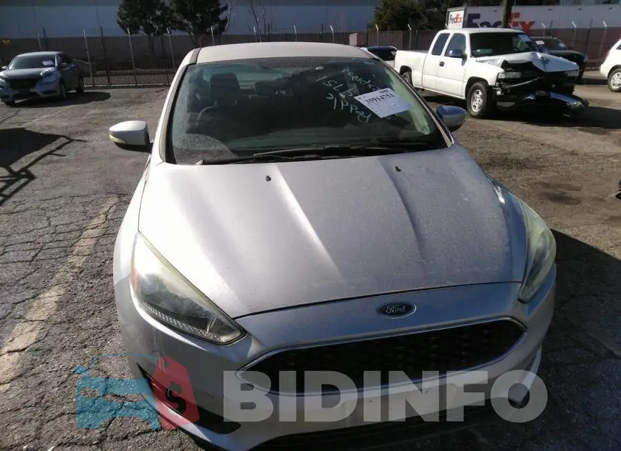 1FADP3F22FL329979 Photo# 6