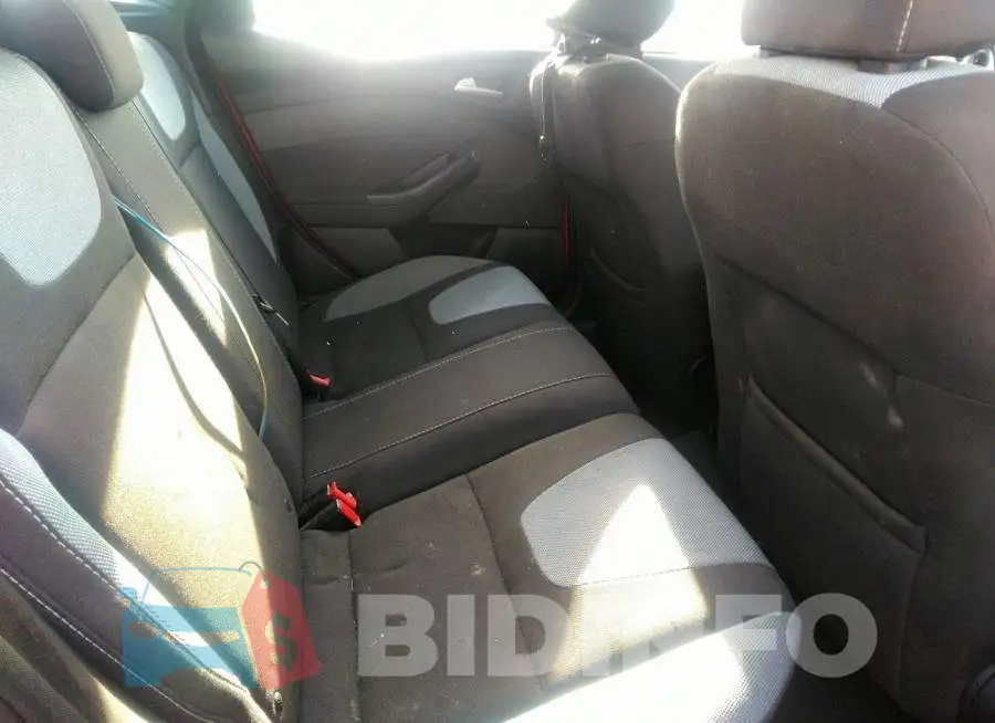 1FADP3L98DL211451 Photo# 7