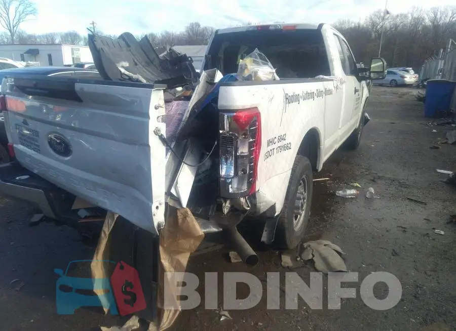 1FT7X2A60JEC75557 Photo# 4