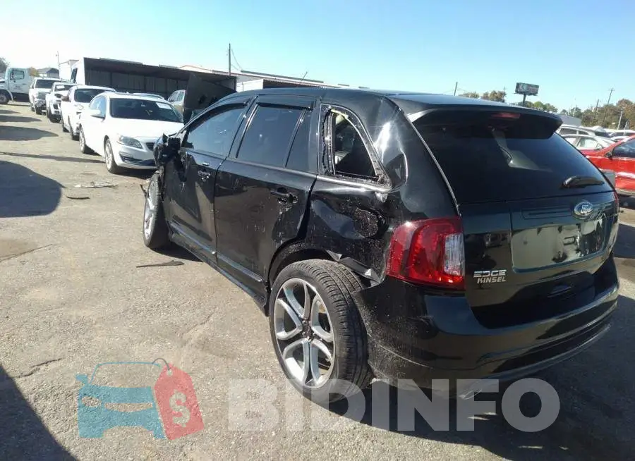 2FMDK3AK7DBC49084 Photo# 3