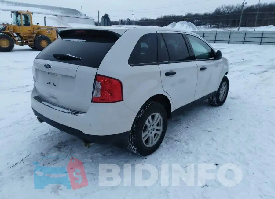 2FMDK3GC8DBA37262 Photo# 4