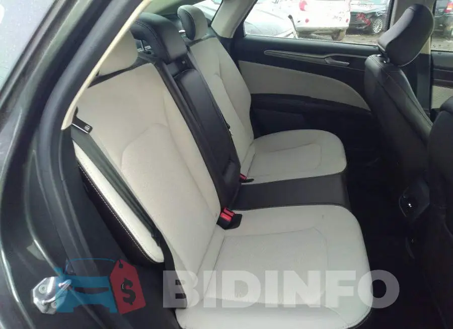 3FA6P0HD4LR159031 Photo# 8