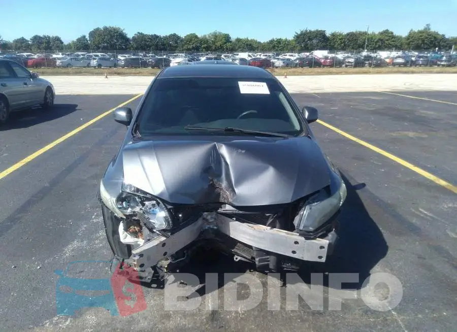 19XFB2F57DE036199 Photo# 5