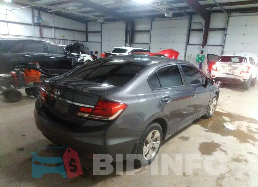 19XFB2F58EE041509 Photo# 4