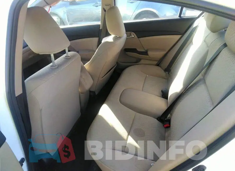 19XFB2F79FE225621 Photo# 8