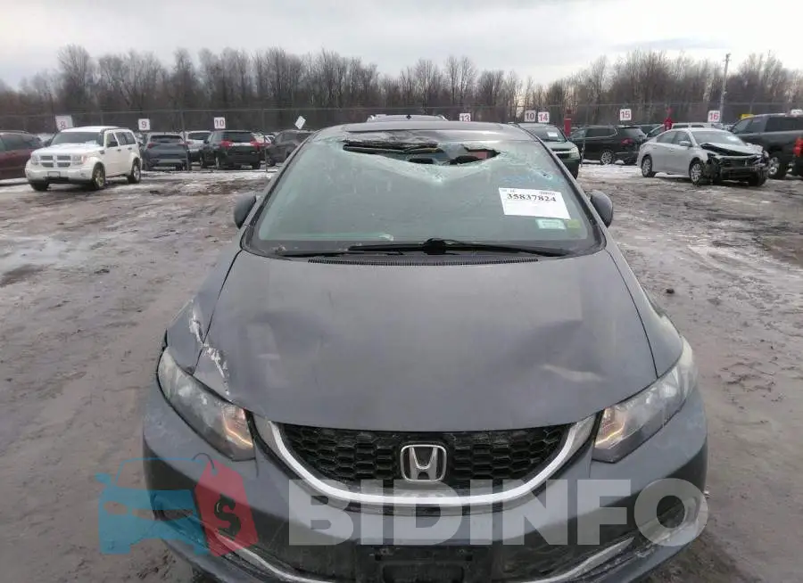 19XFB2F82DE252178 Photo# 6