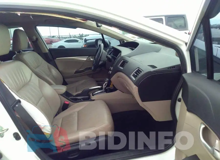 19XFB2F92FE042174 Photo# 5