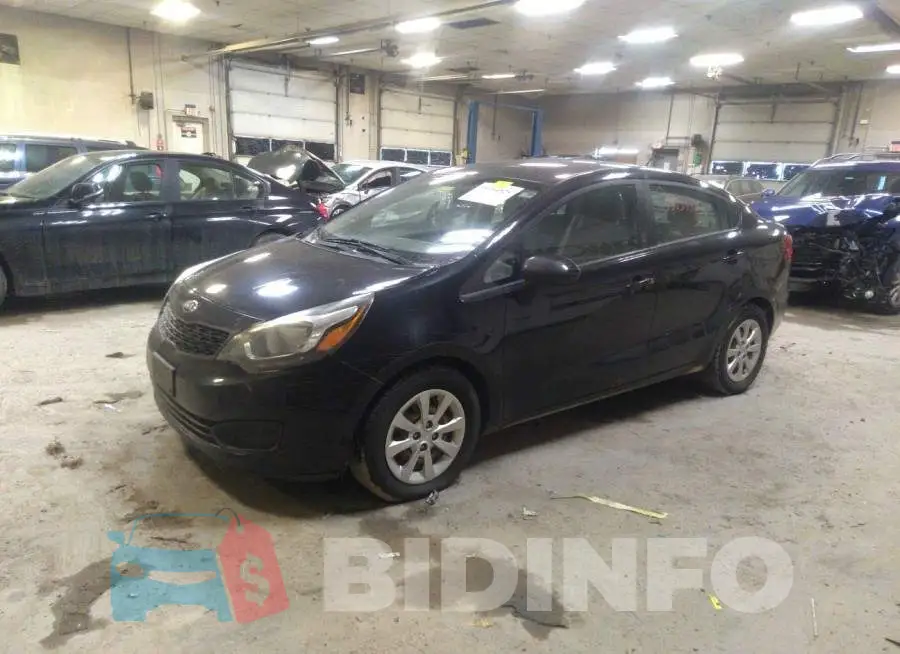 KNADM4A38D6183282 Photo# 2