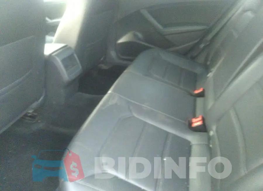 1VWAS7A34EC118247 Photo# 8