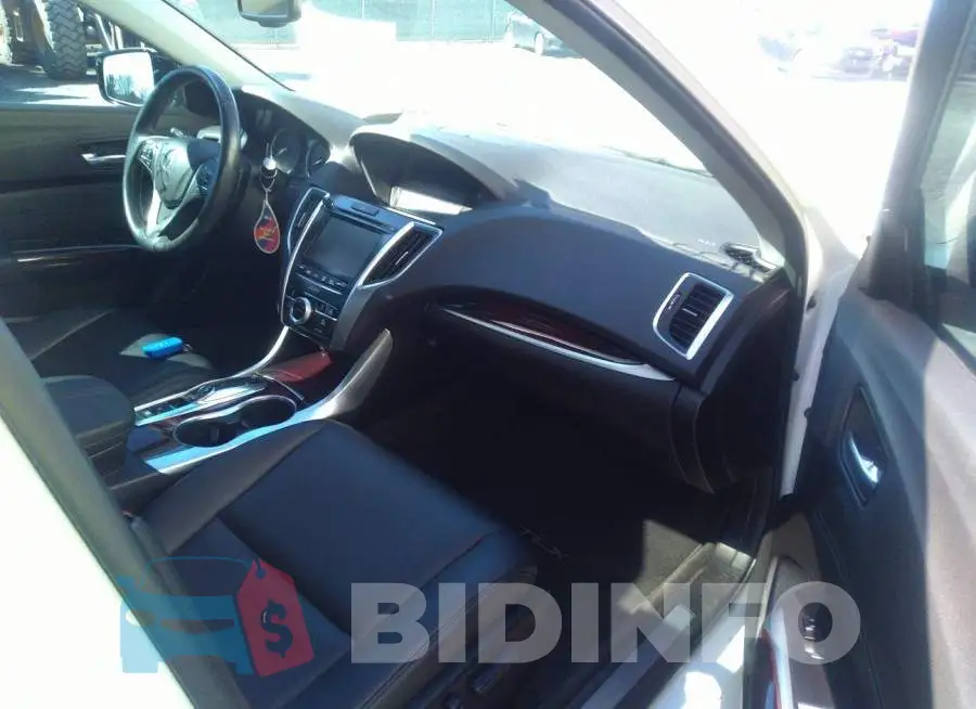 19UUB2F3XFA005283 Photo# 5