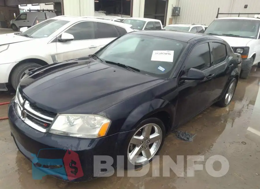 1C3CDZAB4DN725362 Photo# 2