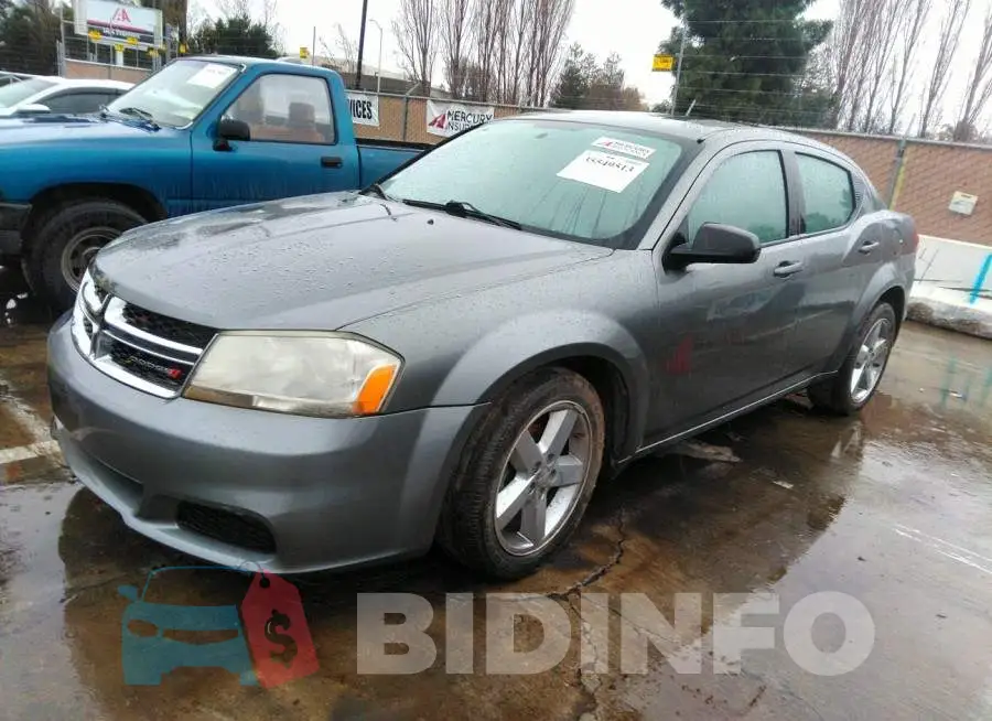 1C3CDZAB7DN725680 Photo# 2