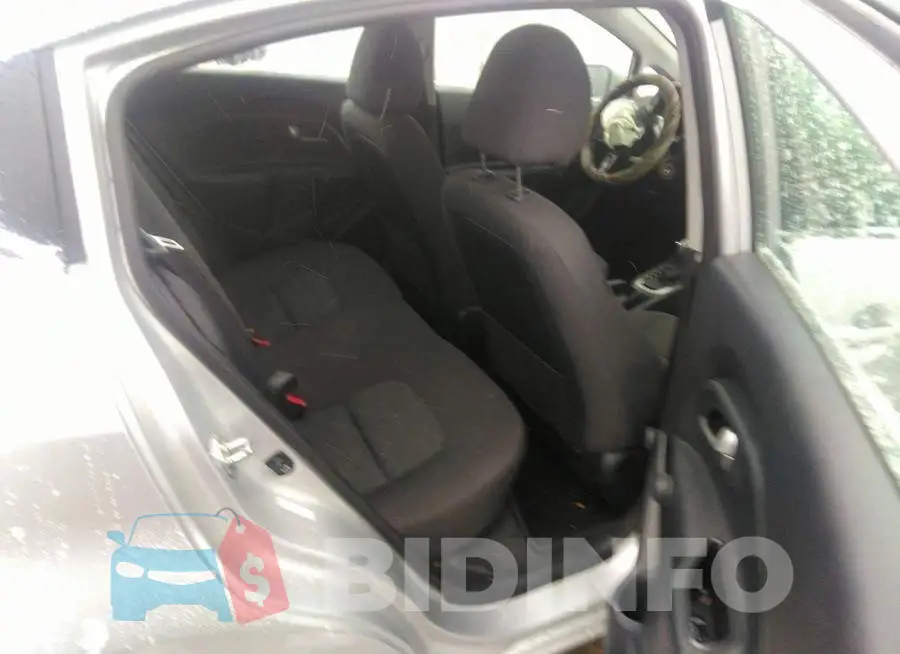KNADM4A37D6308384 Photo# 8