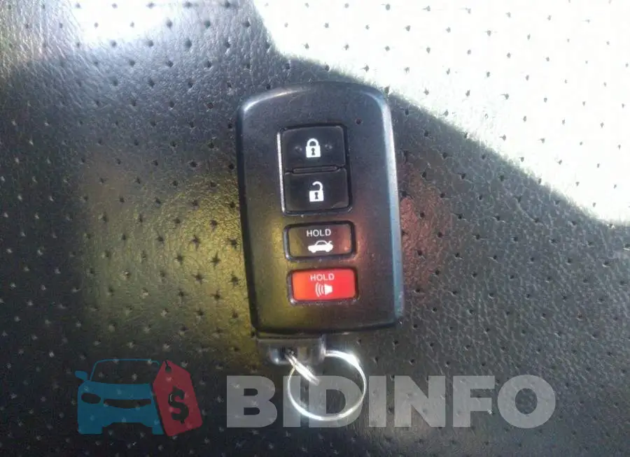 4T1BF1FK8EU852579 Photo# 11