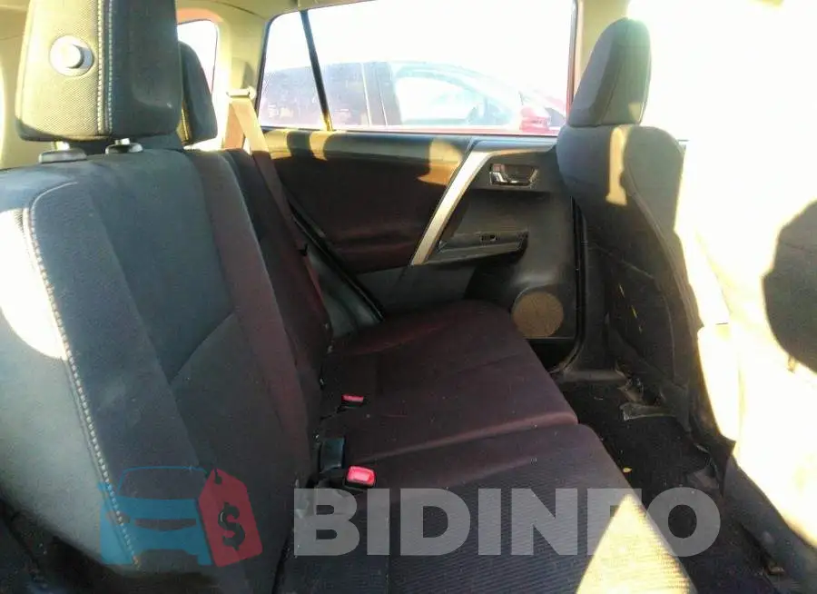 JTMRFREV7FD119373 Photo# 8
