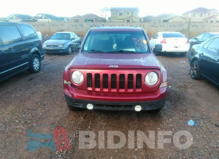1C4NJPBB0GD562428 Photo# 6