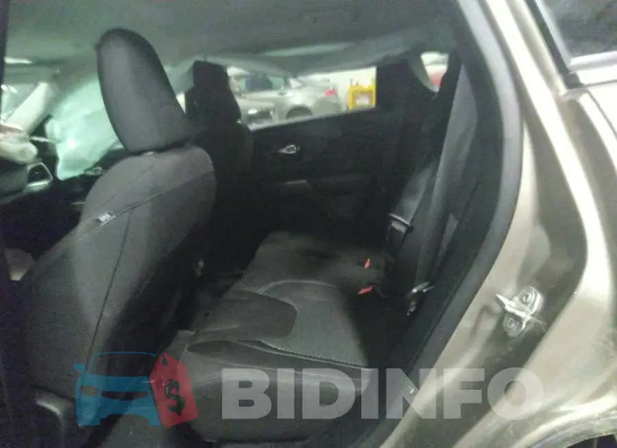 1C4PJMCB2KD213155 Photo# 8