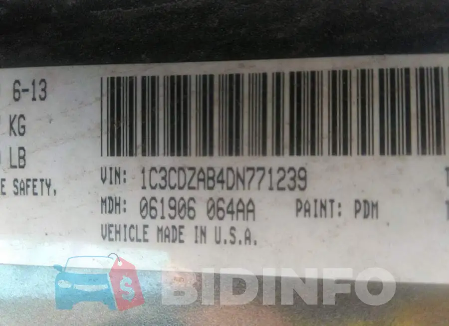 1C3CDZAB4DN771239 Photo# 9