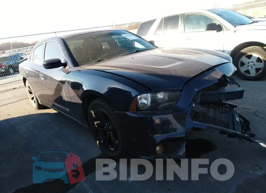 2C3CDXBG8EH358846 Photo# 1