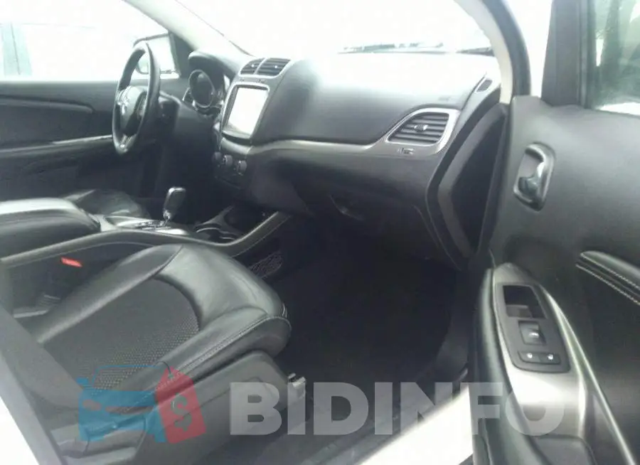 3C4PDCGB8LT268636 Photo# 5