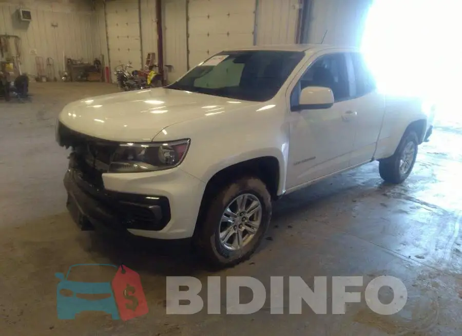 1GCHSCEA3M1251756 Photo# 2