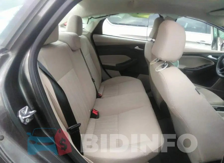 1FADP3F24FL367228 Photo# 8