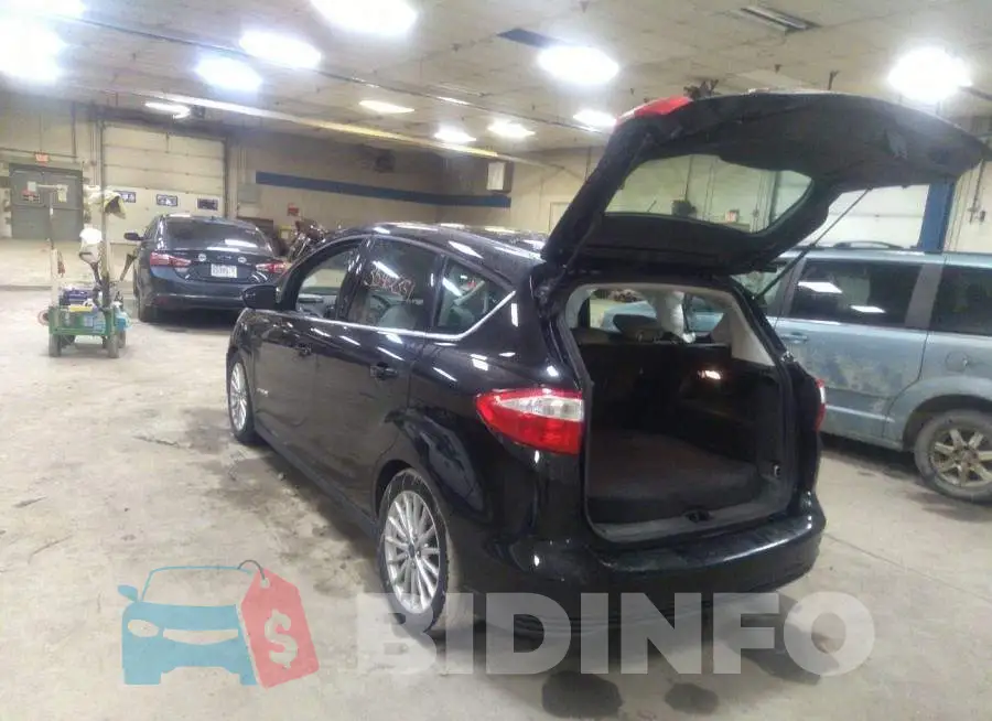 1FADP5BU3DL511237 Photo# 3