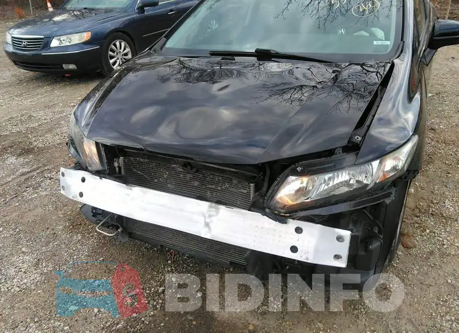 19XFB2F53EE050103 Photo# 6
