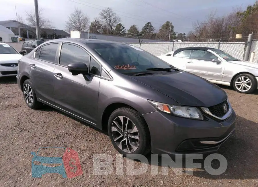 19XFB2F80EE044916 Photo# 1