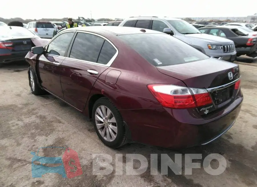 1HGCR2F84FA203232 Photo# 3