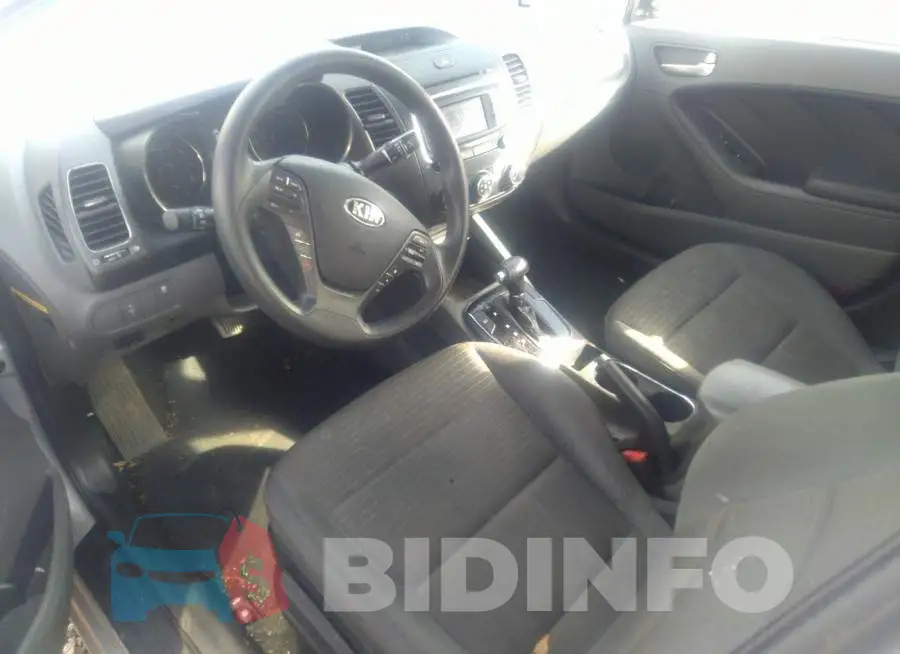 3KPFL4A72HE016983 Photo# 5