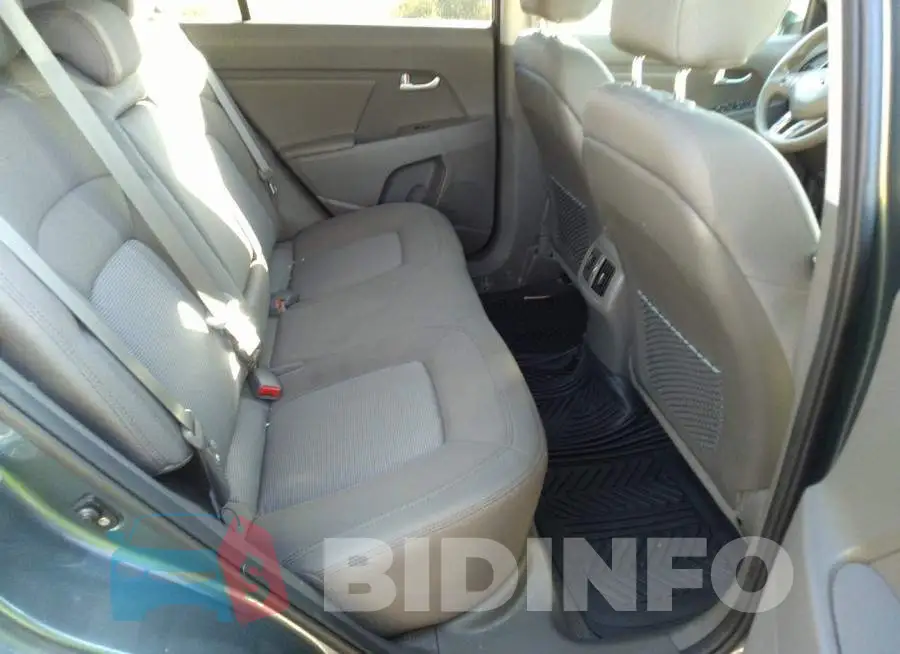 KNDPB3AC1F7702525 Photo# 8