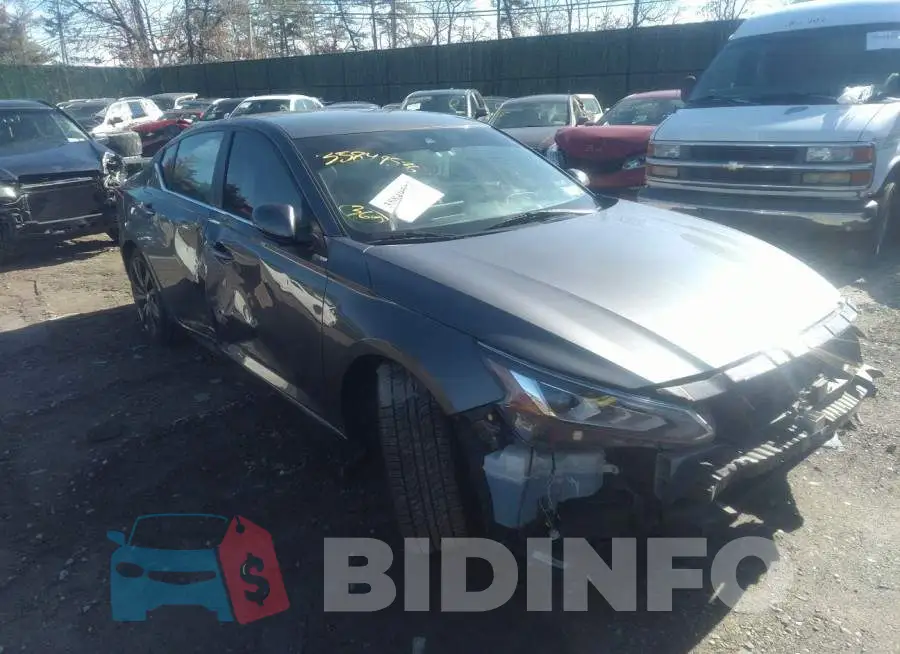 1N4BL4CV7LN310187 Photo# 1