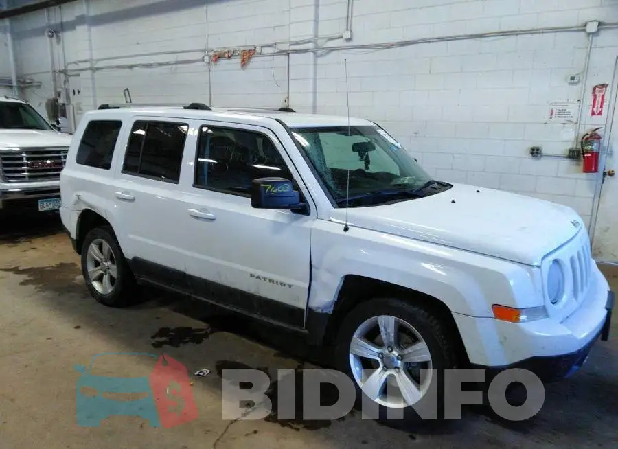1C4NJRCBXED728607 Photo# 6