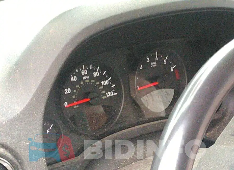 1C4NJRFBXDD228103 Photo# 7