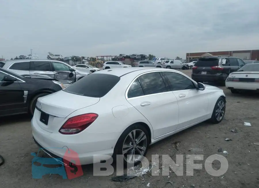 55SWF4JB2GU158172 Photo# 4