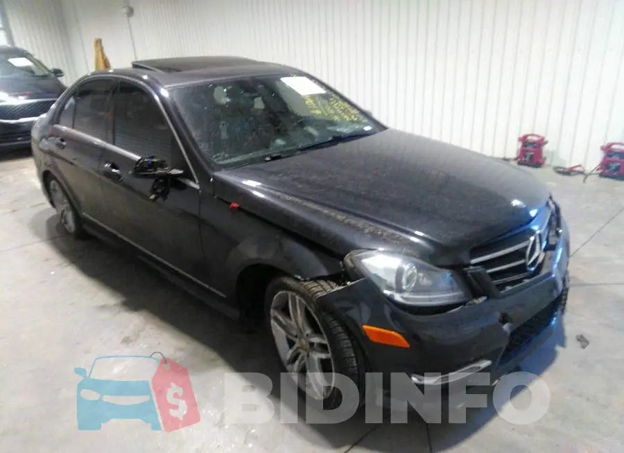 WDDGF4HB7EA952611 Photo# 1