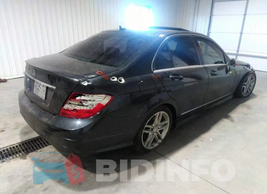 WDDGF4HB7EA952611 Photo# 4