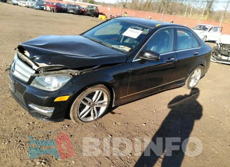 WDDGF8AB3DR277230 Photo# 2