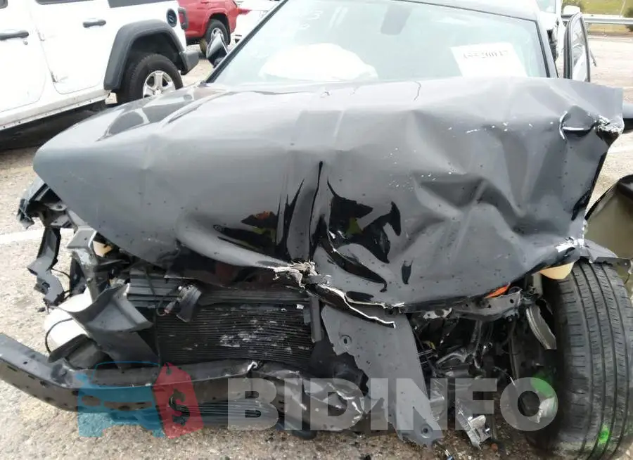 2C3CDXBG2KH599877 Photo# 6