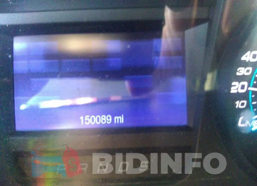 1FAHP2E82DG123696 Photo# 7