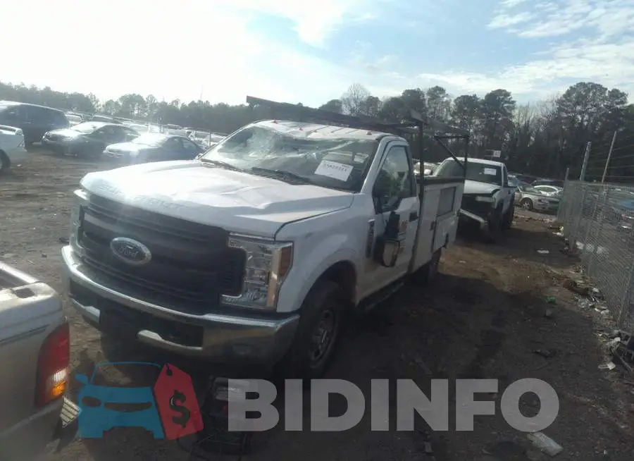 1FTBF2A69JEB47413 Photo# 2