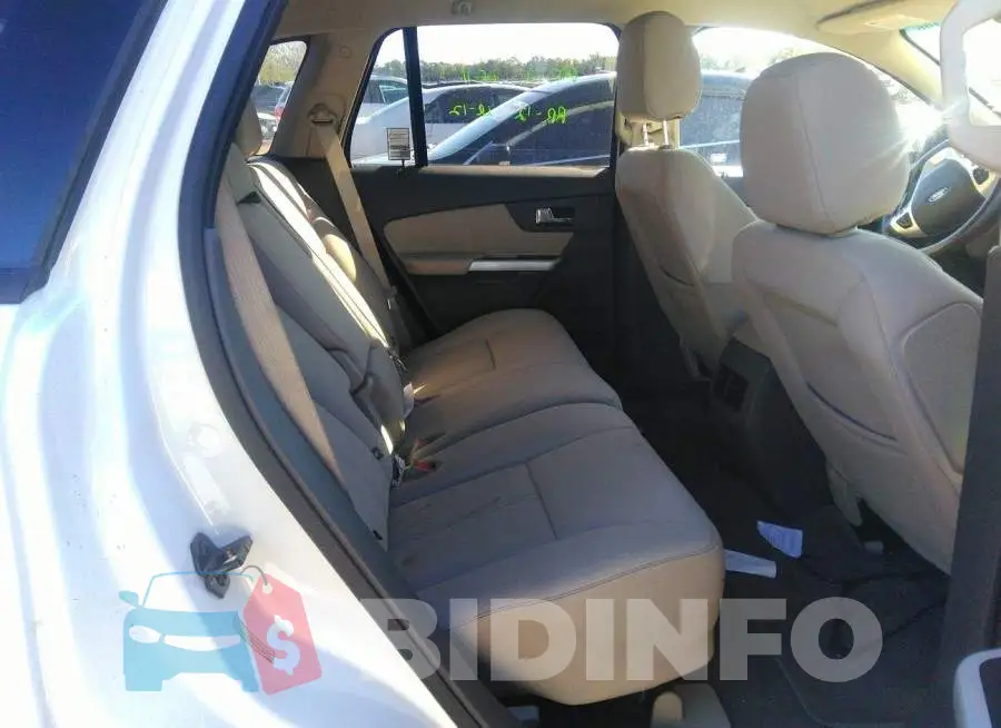 2FMDK3GCXEBA94497 Photo# 8