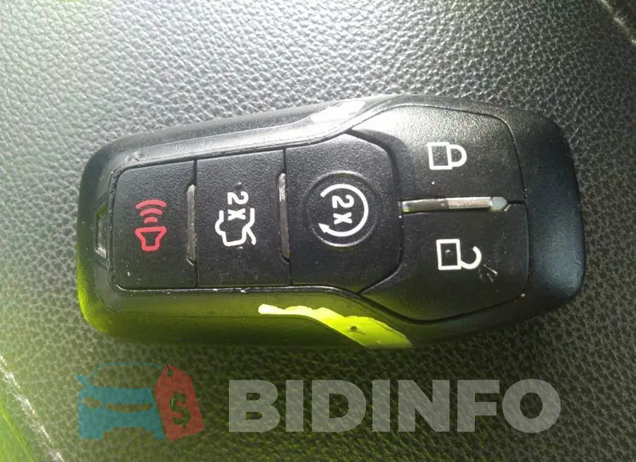 3FA6P0T92GR167587 Photo# 11