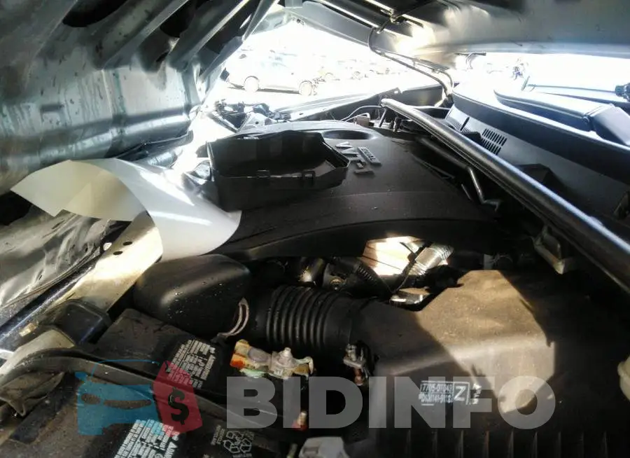 2T1BURHE9HC812741 Photo# 10
