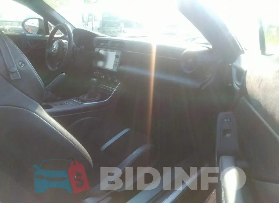 JF1ZNBF12N8754021 Photo# 5