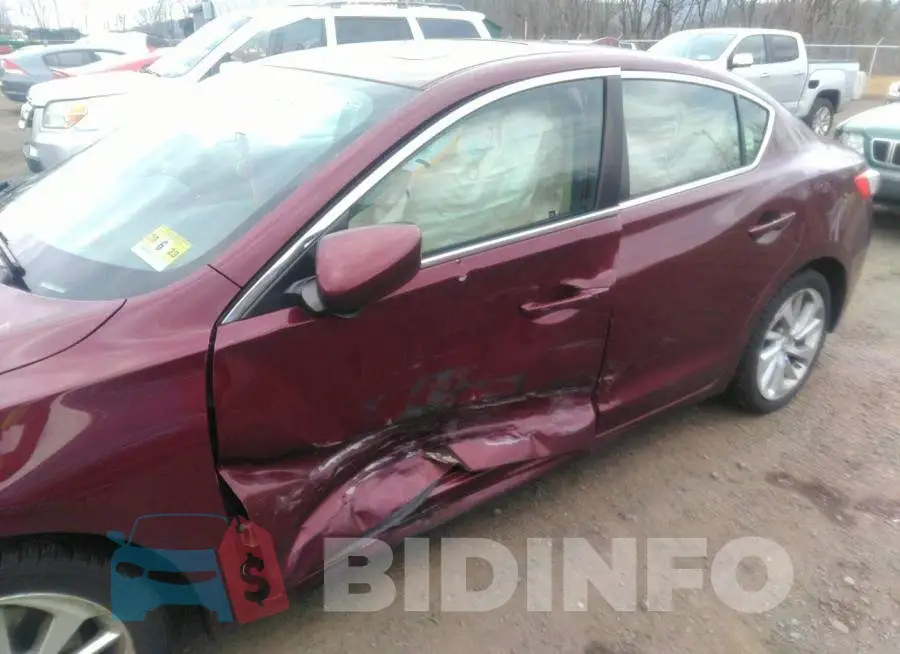 19UDE2F33GA024458 Photo# 6