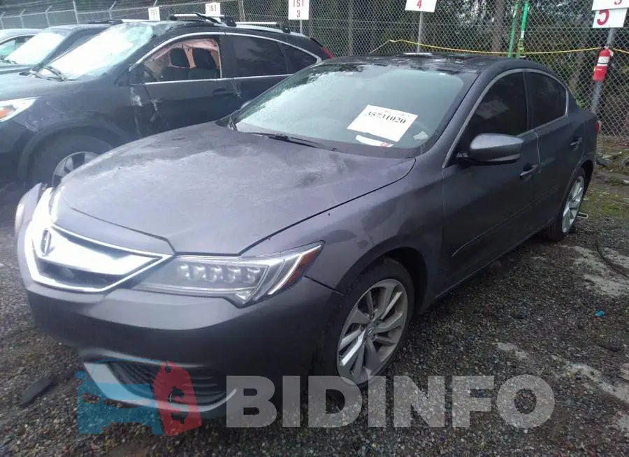 19UDE2F78JA006967 Photo# 2