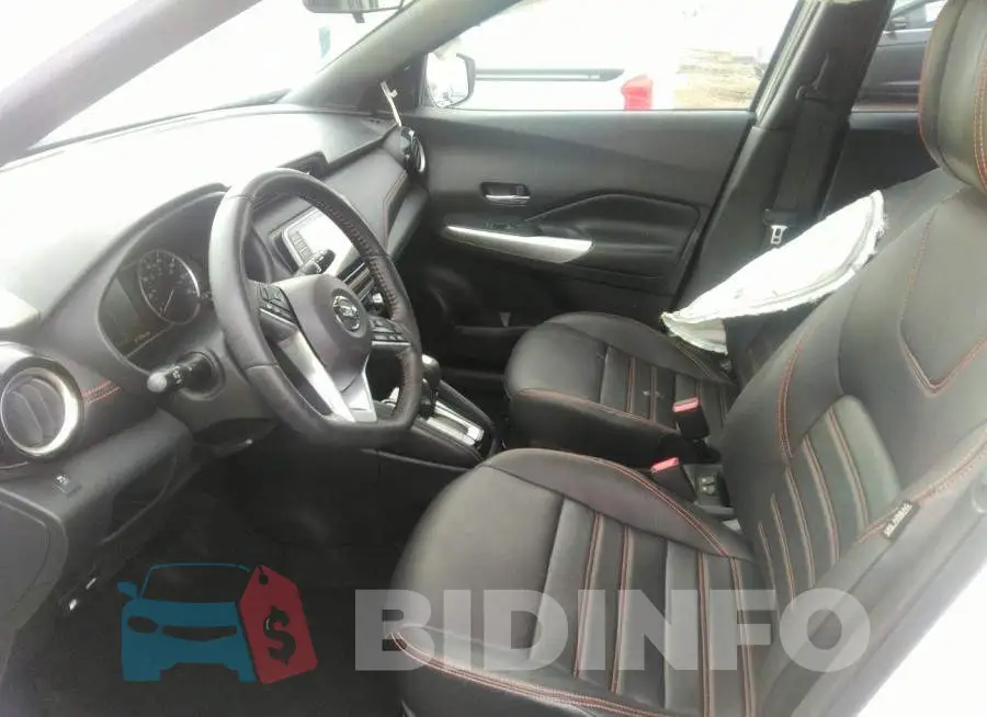 3N1CP5CUXKL470937 Photo# 5